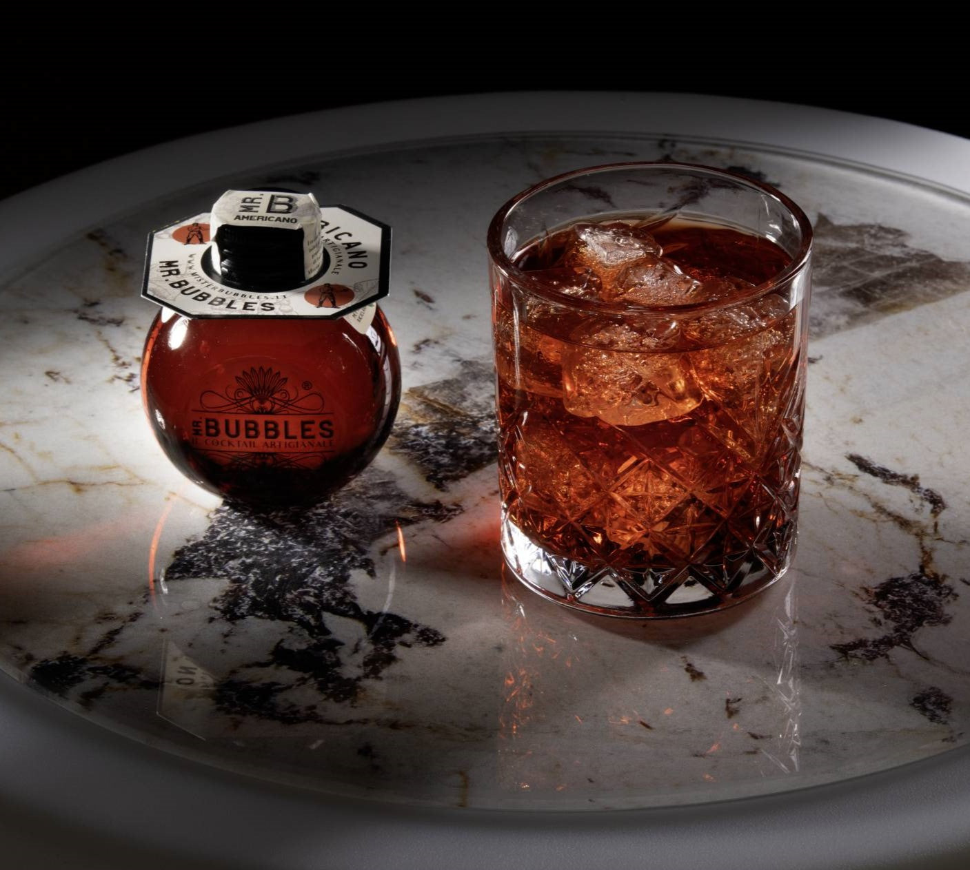 L'Aperitivo Perfetto con il Bitter: Un Viaggio nel Gusto e nella Pratica