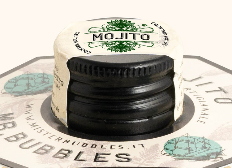 Dettaglio tappo Mojito Mr. Bubbles, bottiglia sferica monodose