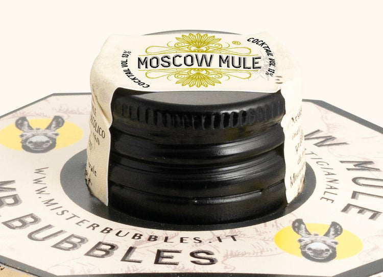 Dettaglio tappo Moscow Mule Mr. Bubbles, bottiglia sferica monodose